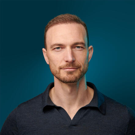 Alex T. Steffen
